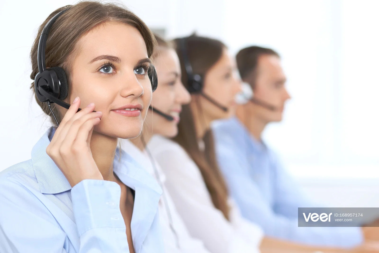 V5.2 Computer Bluetooth Headset with Microphone for PC, with Noise Cancelling Mic, USB Dongle, Charging Base & Mute Button for Work/Cell Phones/Computer/Call Center/Zoom